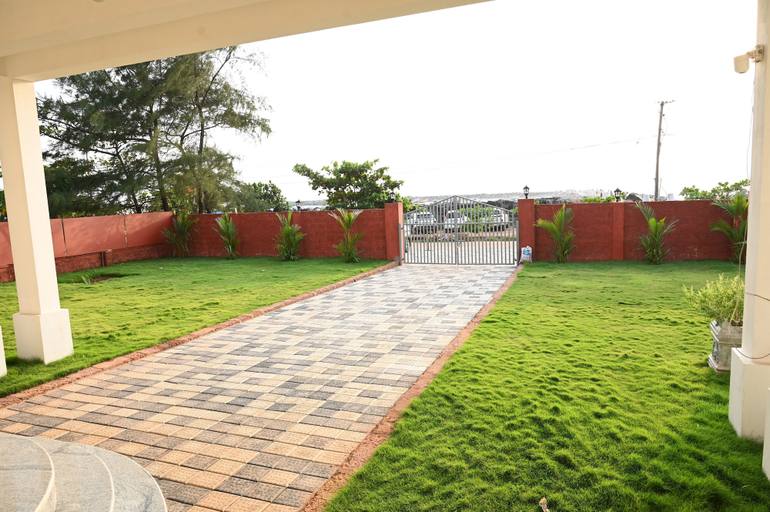 Others 5, Neer By Monarch Stays., Dakshina Kannada