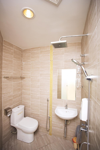 Bathroom 4, One Avenue, Petaling Jaya