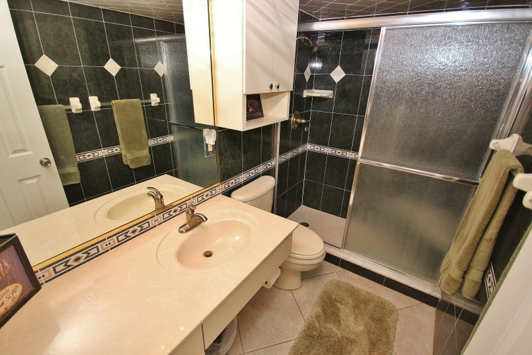 Bathroom 4, Coronado Towers 201, Volusia