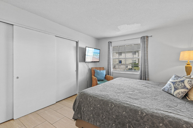 Bedroom 3, Colony Beach Club 121, Volusia