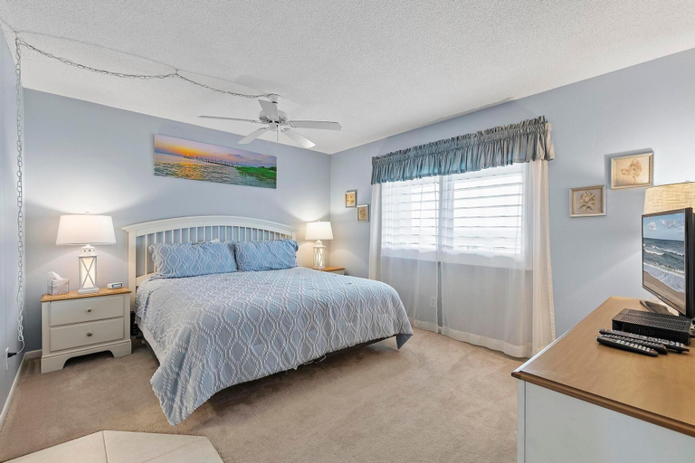 Bedroom 3, Errol by the Sea 515, Volusia