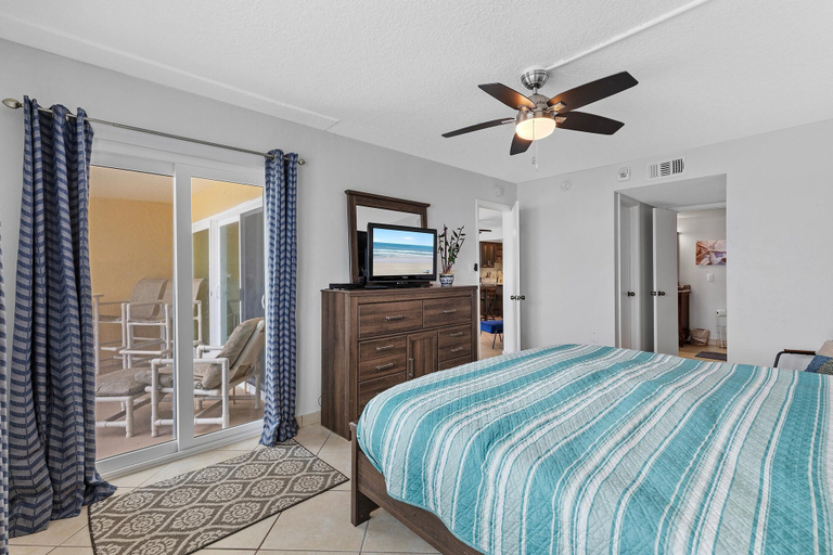Bedroom, Ponce de Leon Towers 503, Volusia