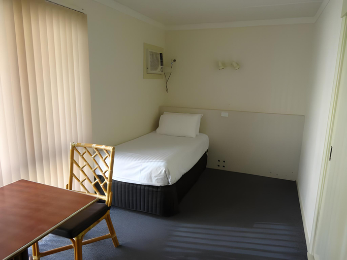 Bedroom 10