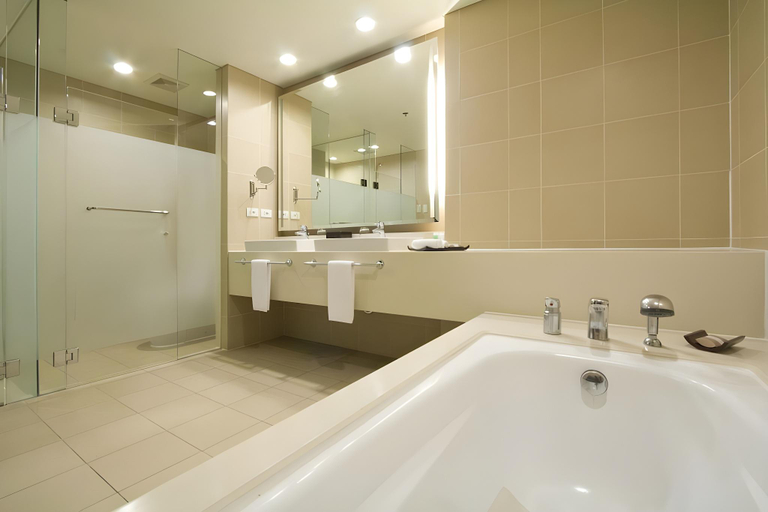 Bathroom 4, Taal Vista Hotel, Tagaytay City