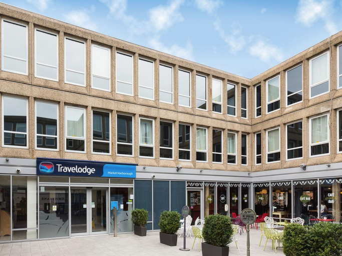 Public Area, Travelodge Market Harborough, Leicestershire