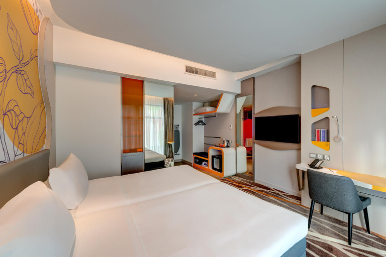 Bedroom 14