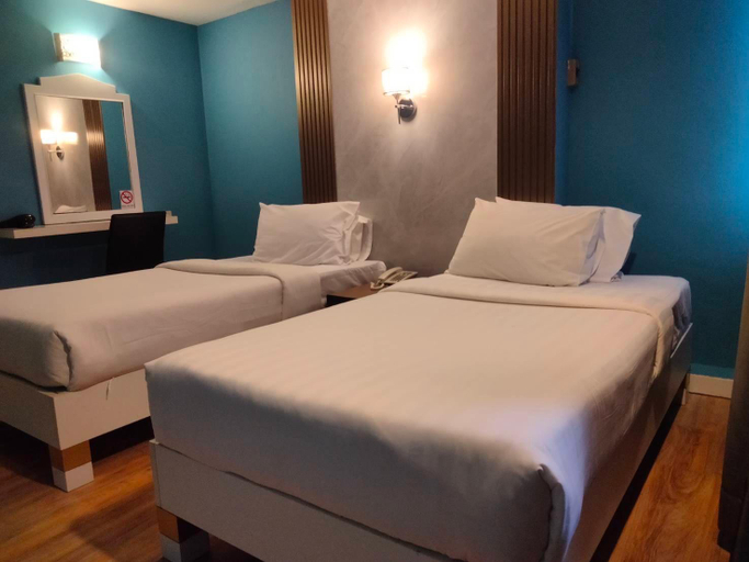 Bedroom 24