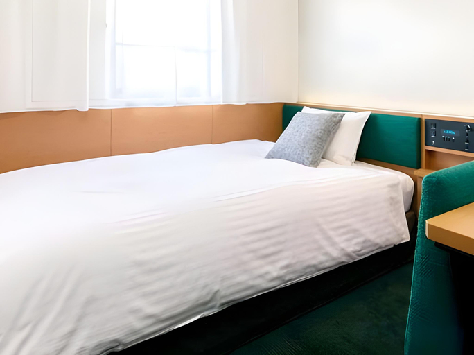 Bedroom 18