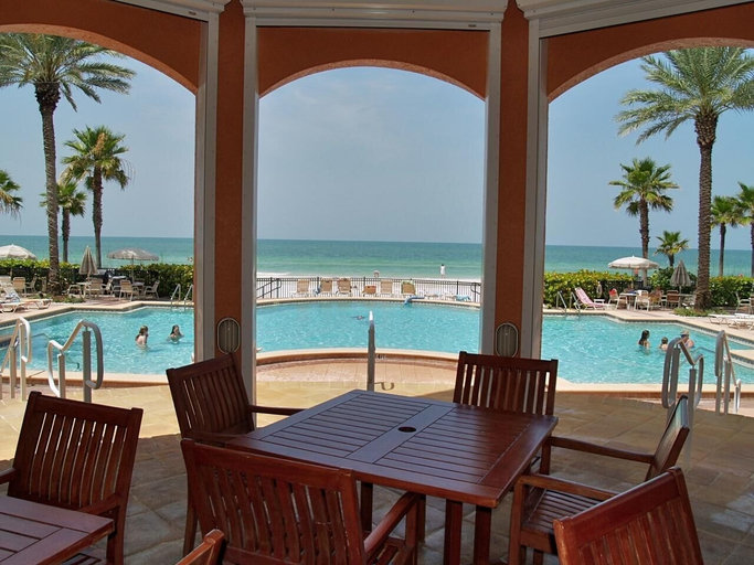 Food & Drinks, Tides 6-563, Pinellas