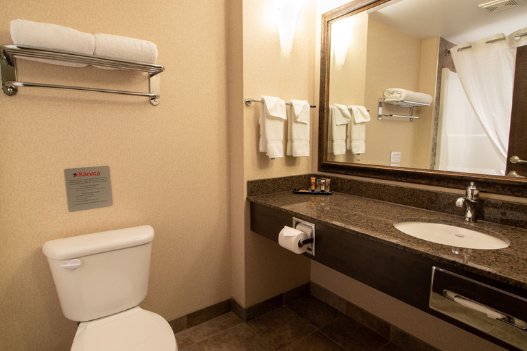 Bathroom 4, The Kanata Inn Fort Saskatchewan, Division No. 11