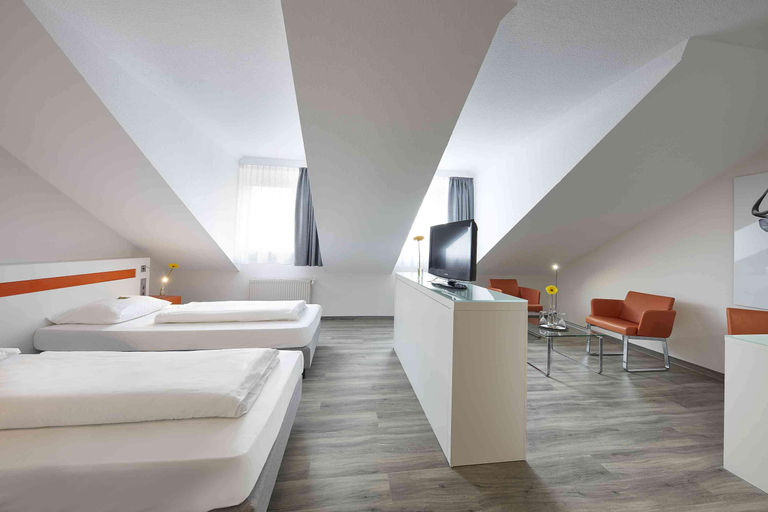 Bedroom 3, GHOTEL hotel and living Kiel, Kiel