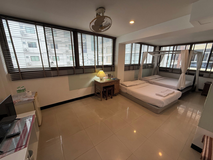 Bedroom 14