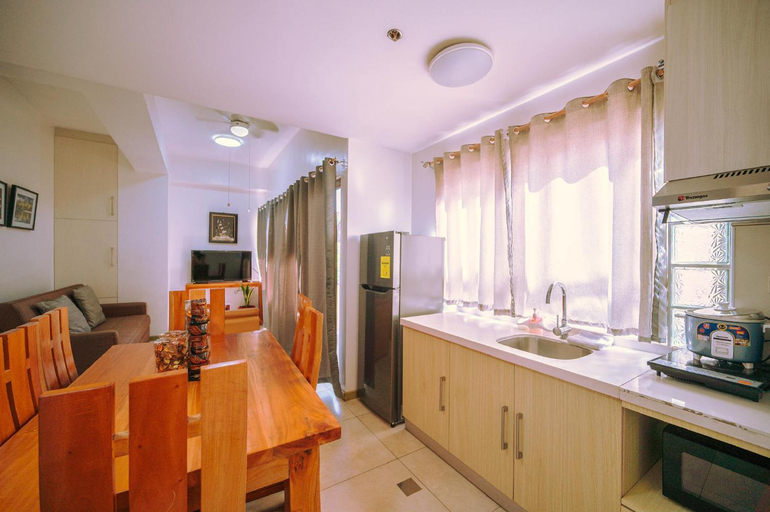 Dining Room 8