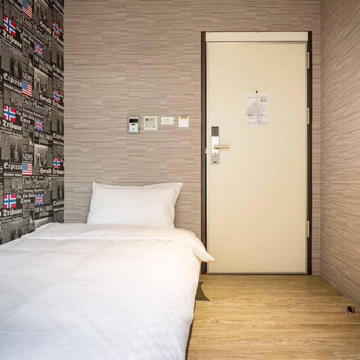 Bedroom 14