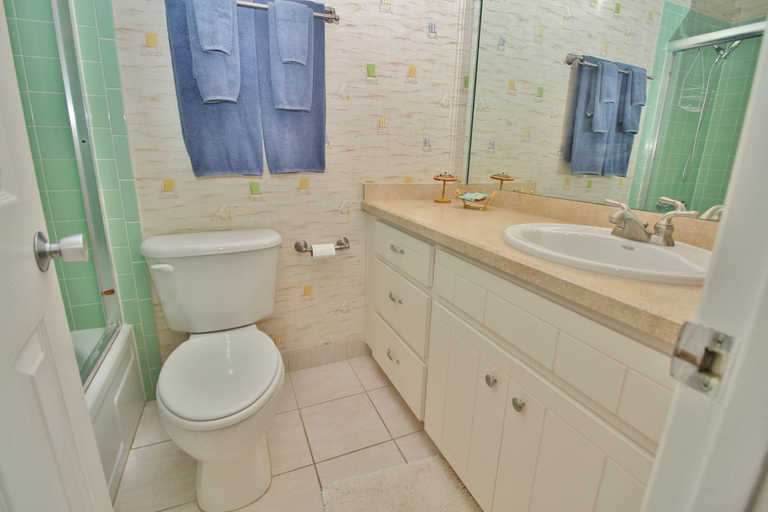 Bathroom 3, Ocean Club North C208, Volusia