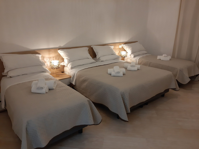 Bedroom 5, Corso Italia 72, Catania