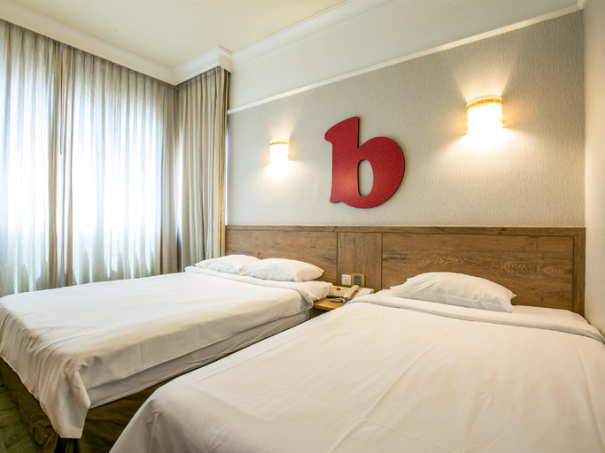 Bedroom 16