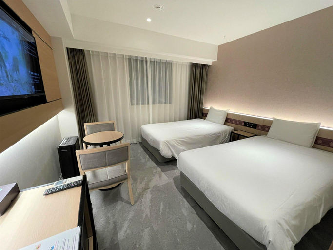 Bedroom 28