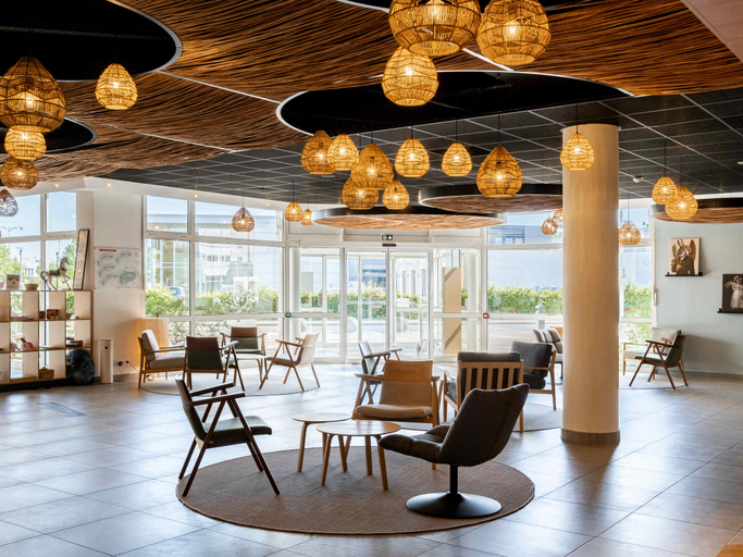 Public Area 3, Mercure Compiègne Sud Hotel, Oise