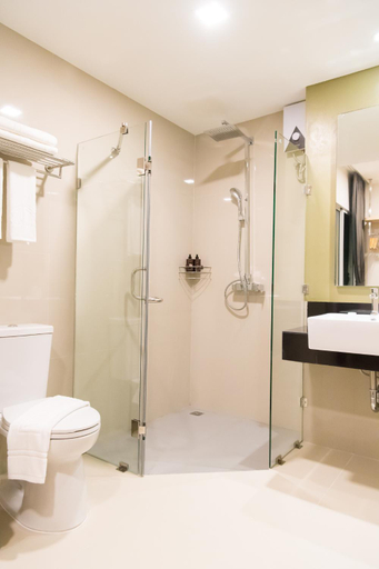Bathroom 2