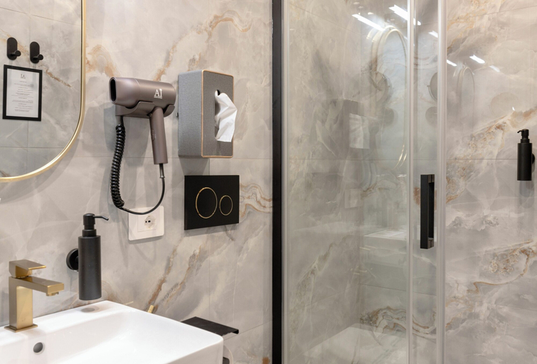 Bathroom 5, AH - Duomo Signature, Milano