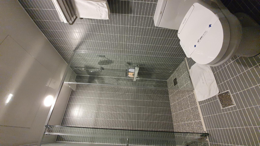 Bathroom 3, 141 Mini Hotel, Gyeongju