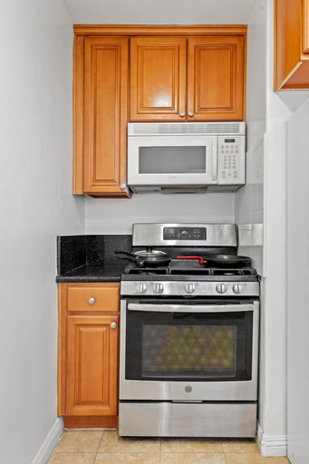Room 2, Comfortable Home Near LA With Full Kitchen Laundry, Los Angeles