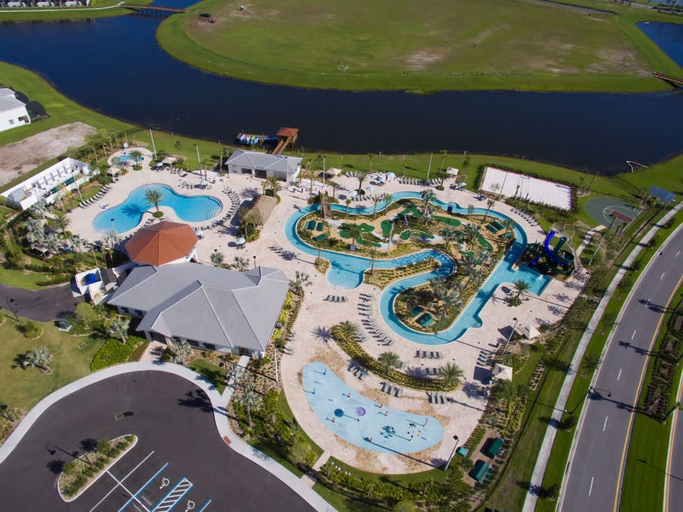 Room 3, 7BR Themed Bedroom and Pool 18 Guests, Osceola