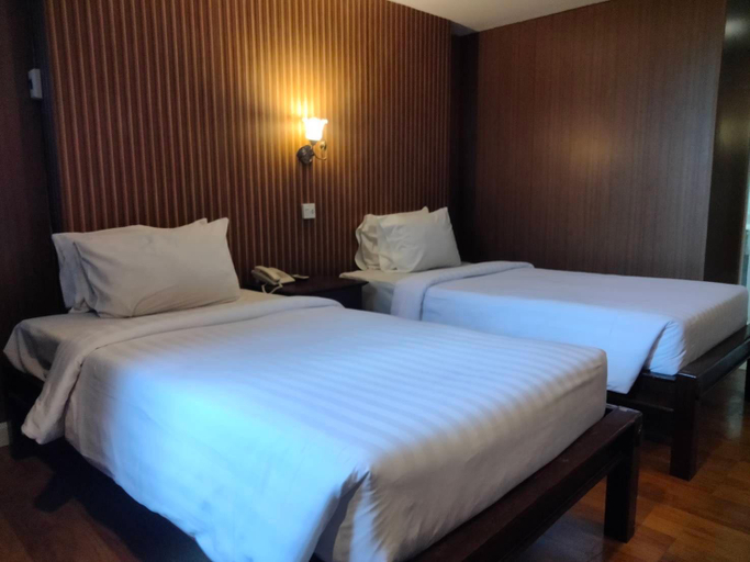 Bedroom 25