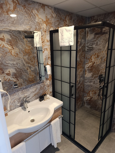 Bathroom 5, Adresin Hotel, Merkez