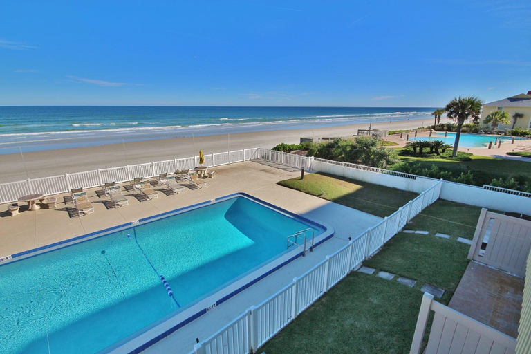 Others 4, Oceanside Village D2, Volusia