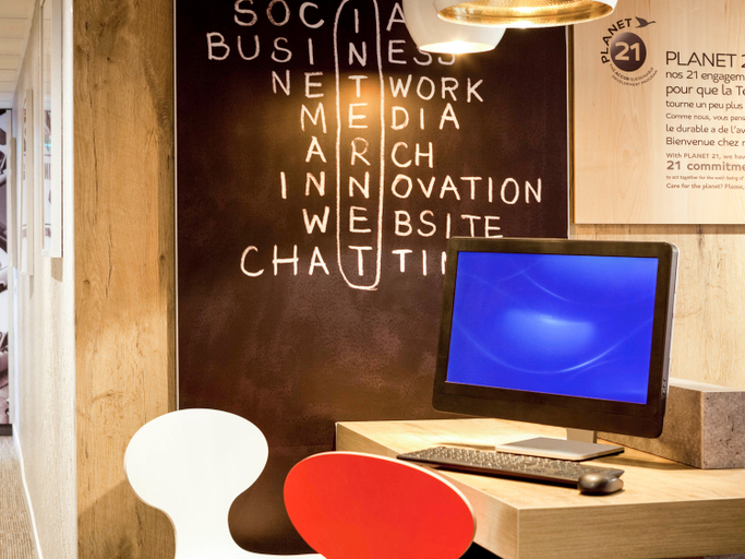Public Area 3, Ibis Styles Paris Gennevilliers, Hauts-de-Seine