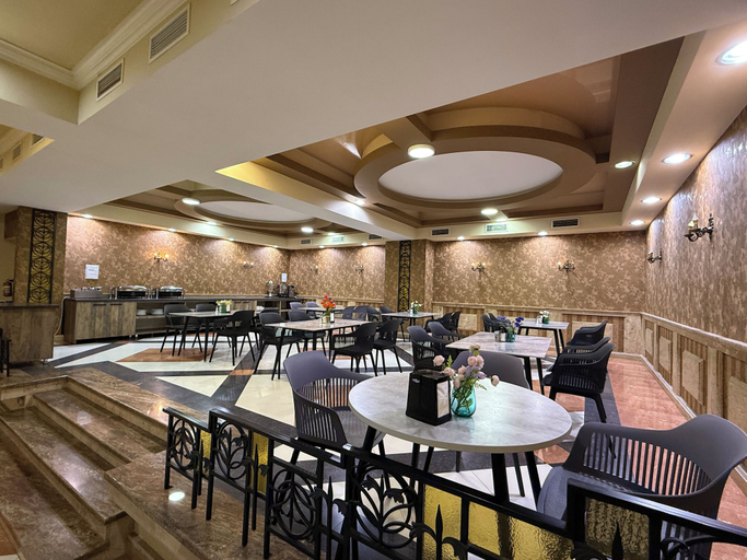 Food & Drinks 5, Deluxe Hotel Yerevan, Yerevan
