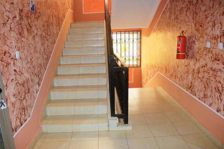 Others 3, Hotel Residence Madadjeu, Mfoundi