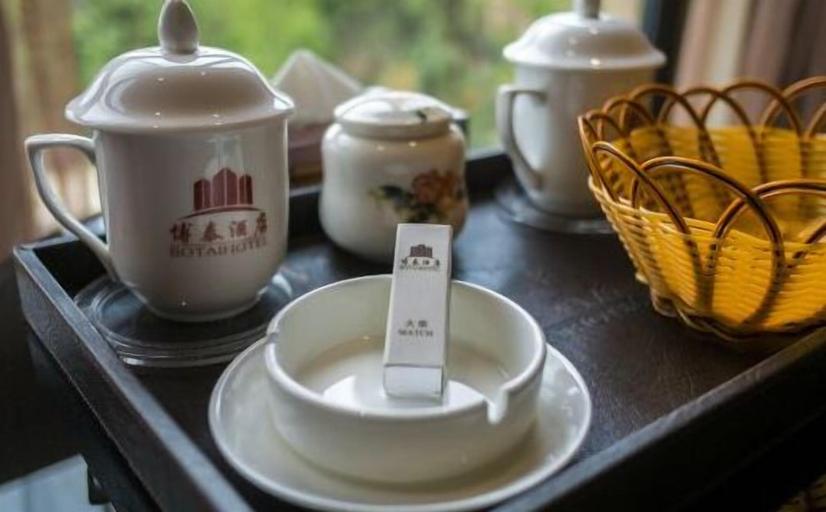Food & Drinks 4, Botai Hotel, Qujing