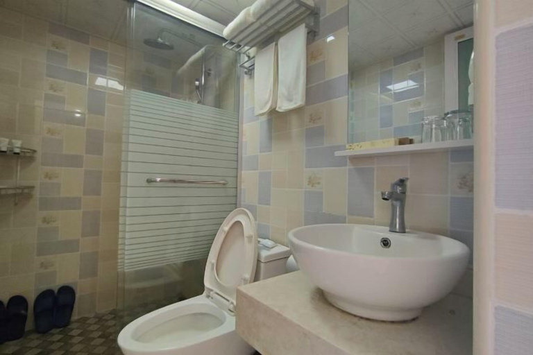 Bathroom, Blue Xinhai Homestay, Zhoushan