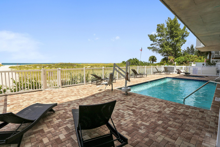 Sport & Beauty, Oceana 301 East, Pinellas