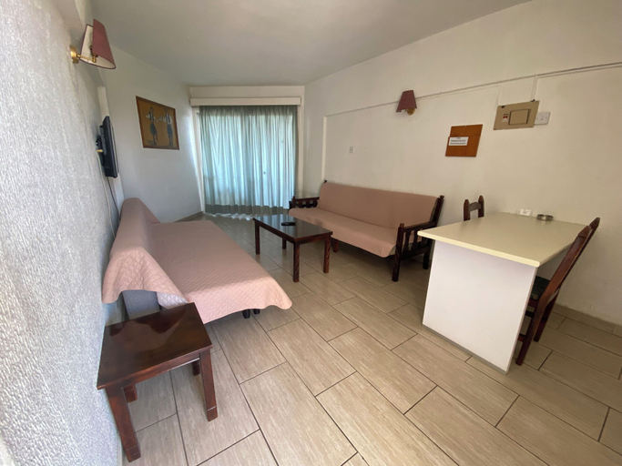 Bedroom 3, Boronia Hotel Apartments, Larnaca