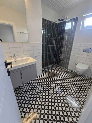 Bathroom 4, VILLA OLINDA 4 BED with huge garden, Serik