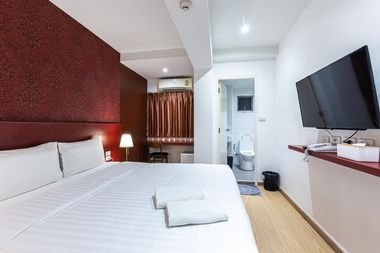 Bedroom 6