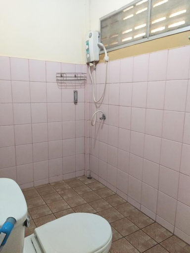 Bathroom 3, Casamarina Guest House, Koh Chang