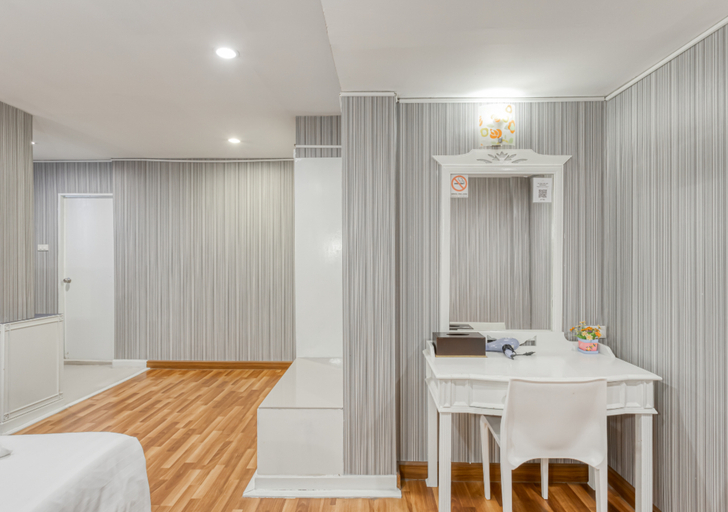 Bedroom 22