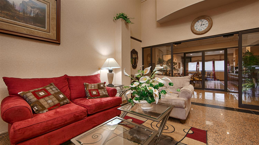 Public Area, Best Western Executive Inn & Suites, Madison