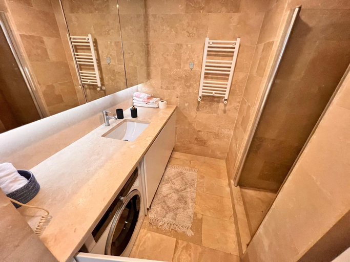 Bathroom 4, Divan Residence Apartment Rentals, Bahçelievler