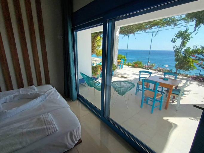 Others 2, Sifis place, Crete