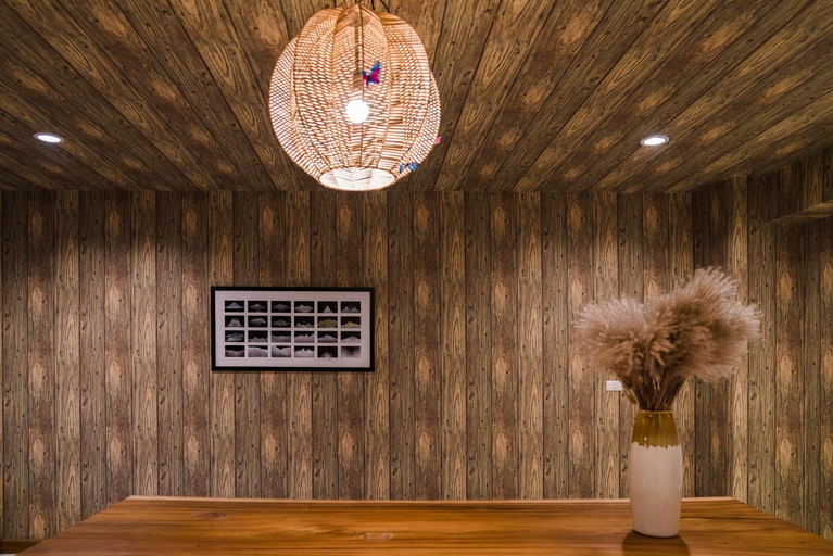 Others 5, Arbors House, Muang Chiang Mai