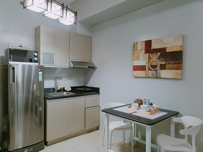 Dining Room 27