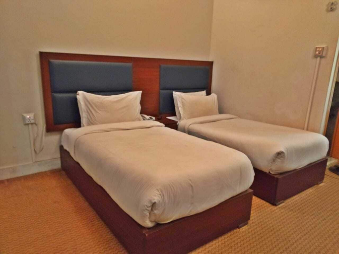Others 4, Peral City Hotel, Peshawar