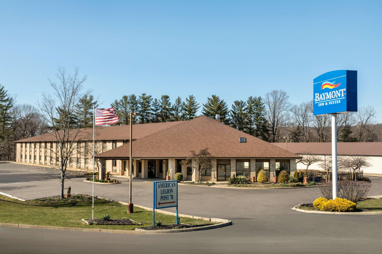 Exterior & Views 2, Baymont by Wyndham Logan, Hocking