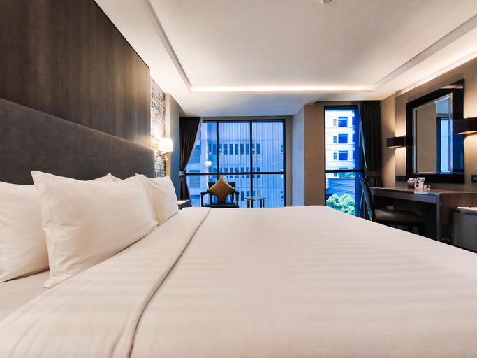 Bedroom 12